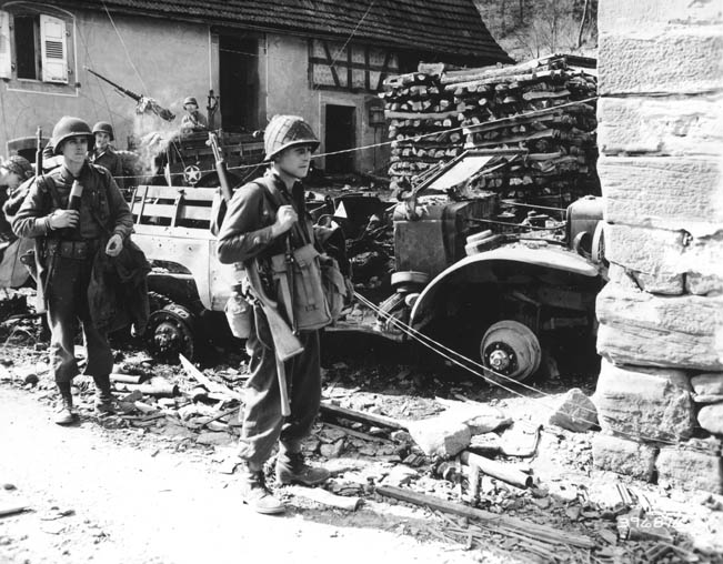 équipe de mortier US à Reipertswiller mars 1945