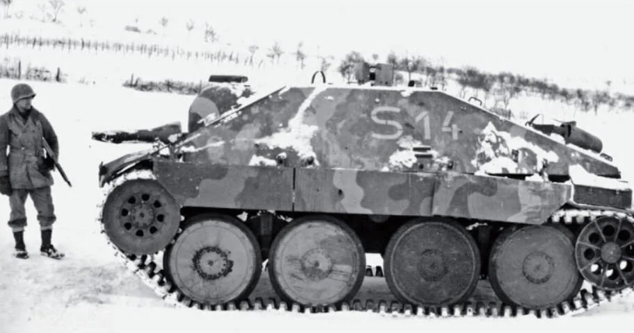 Hetzer Flammenwerfer utilisé pour attaquer la casemate d'ESCH à HATTEN